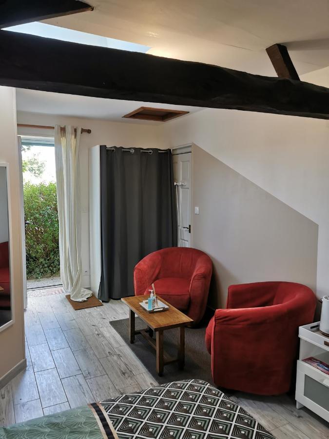 La Chambre De La Pomerie Chiché 外观 照片